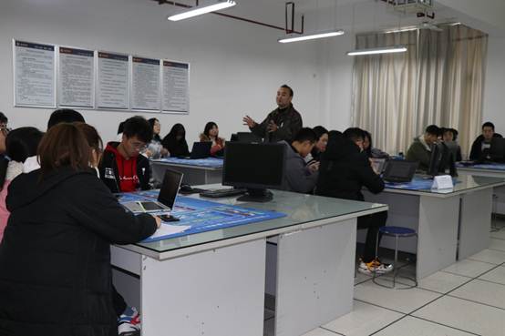 说明: E:\22.创业管理（MOOC）\3.金课建设\20191218照片\IMG_0902.JPG